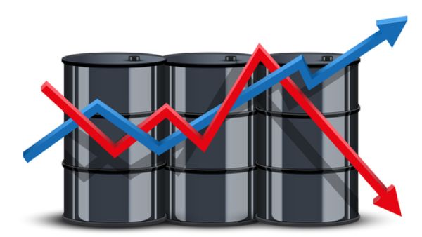 شير خبراء الى أنّ تثبيت الانتاج لن يكون له مفعول “صدمة” قوي على الأسعار بسبب ضخامة فائض المعروض في السوق