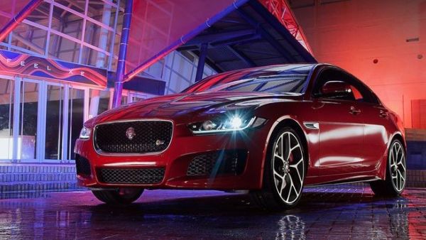 جاكوار XE 