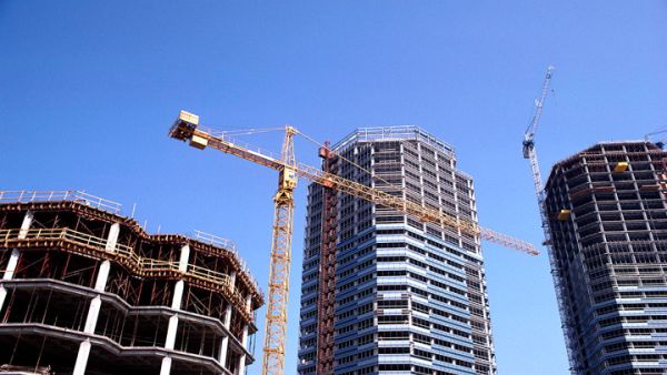 قطاع العقار السكني وقطاع العقار التجاري سجلوا اداء قوي على أساس سنوي موضحا ان اجمالي المبيعات في قطاع العقار السكني بلغ 181 مليون دينار خلال شهر ديسمبر