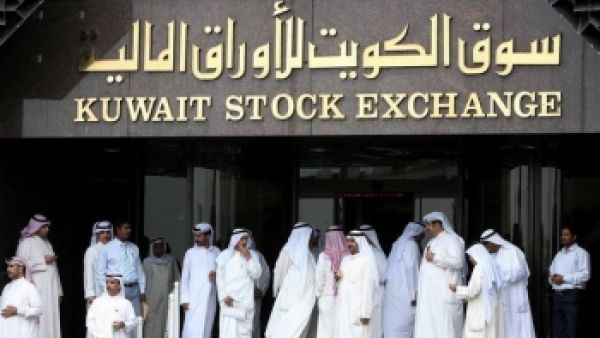 في الكويت ارتفع سهم مشاريع الكويت القابضة "كيبكو" الذي يشهد عادة تداولات هزيلة 1.9 في المائة 