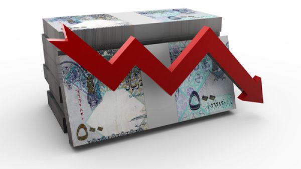 هوى سعر الريال القطري إلى أدنى مستوياته أمام الدولار منذ عام 1988 