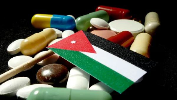 كانت الحكومة قد قررت زيادة الضريبة العامة على الأدوية إلى 10% بدلا من 4%