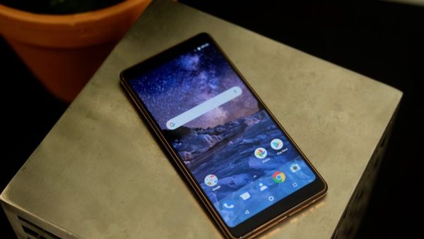 تسريبات جديدة تستعرض لنا اللوحات الأمامية للهاتفين Nokia 9 و Nokia X7