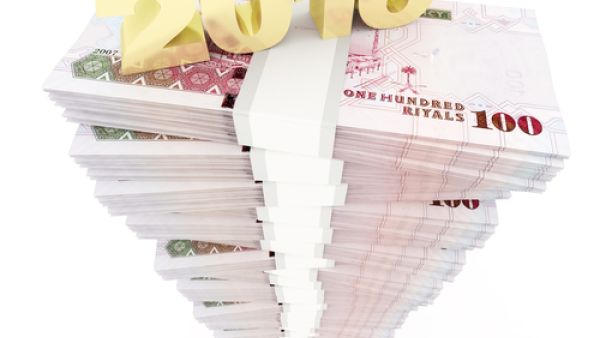 قفزت العقود الآجلة للدولار أمام الريال لأجل عام إلى 680 نقطة مقتربة من أعلى مستوى لها في 16 عاما
