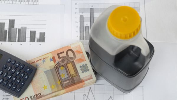 توقعات بتعرض الاقتصاد الأوروبي لأزمات كبيرة، مشيرا إلى أن الأمر سينعكس على سوق الطاقة والاقتصاد العالمي