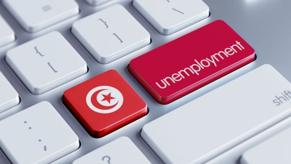 حكومة تونس تعتزم حل أزمة البطالة المتفاقمة 