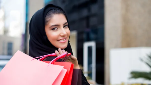 مراحل تأنيث محال المستلزمات النسائية، حققت أهدافها، من خلال خفض أعداد البطالة في العنصر النسائي
