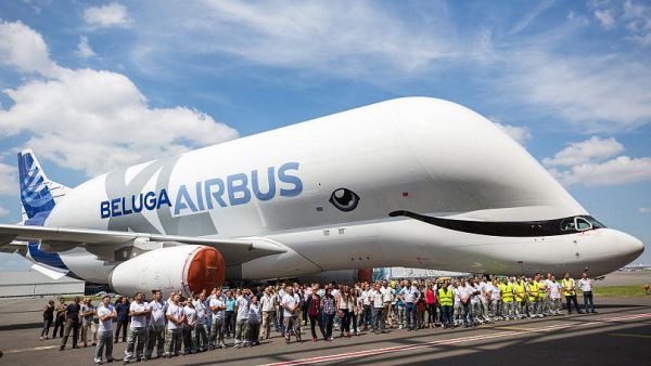 الطائرة تعتمد في تقنياتها على تقنيات A330-200، بينما تم تزويدها بمحركي رولز رويس ضخمين