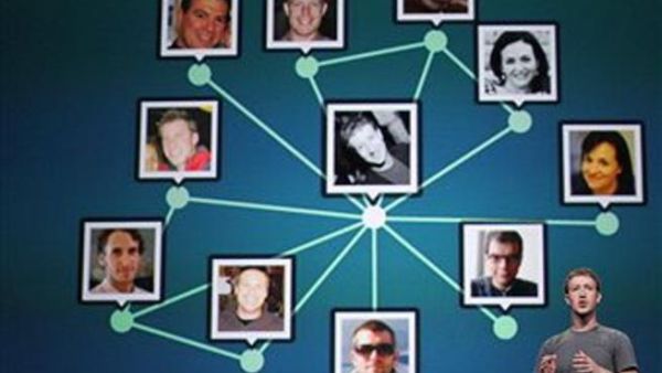 Cyber criminals are targeting employees who conduct business transactions on smartphones on unsecure mobile networks outside the office
