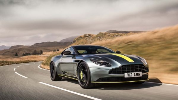 أستون مارتن تكشف رسمياً عن DB11 AMR