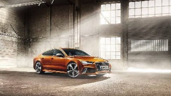 اودي RS7 سبورت باك 2016