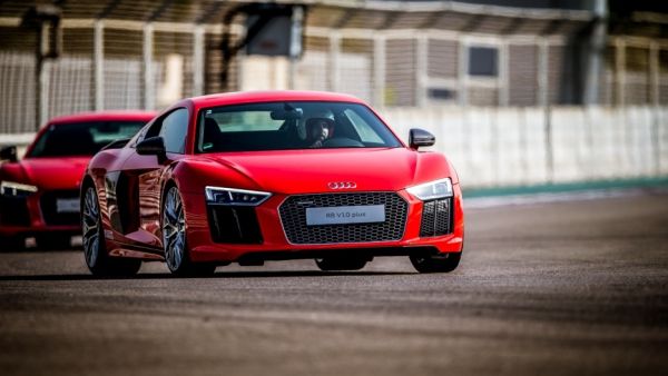 أودي R8