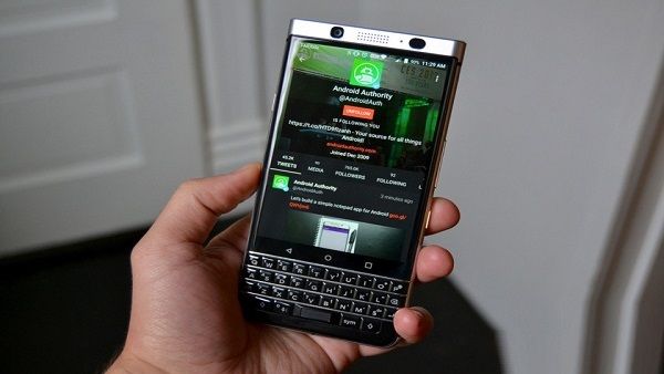 الهاتف Blackberry KEY2 
