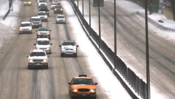 تبلغ مبيعات السيارات العام الجاري بين 800 و860 ألف سيارة رغم تحذيرها الأسبوع الماضي