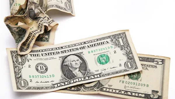 نزل مؤشر الدولار الذي يقيس أداء العملة الأميركية مقابل سلة من ست عملات رئيسية 0.2% إلى 95.888. 