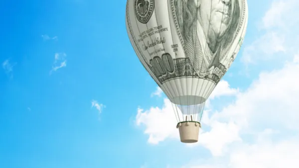 صعد الدولار بعد بيان مجلس الاحتياطي وقفز اليوم ما يصل إلى 0.8% مقابل سلة من العملات الرئيسة