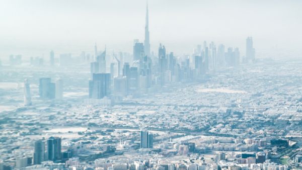سجل شهر سبتمبر انخفاضاً في المتوسط اليومي لأسعار الغرف في سوق الضيافة بدبي من 217 دولاراً أمريكياً في سبتمبر 2013 إلى 201 دولاراً أمريكياً في سبتمبر 2014