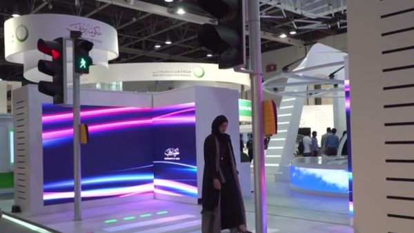 صممت هذه الإشارات بهدف رفع مستويات السلامة على الطرقات صممت هذه الإشارات بهدف رفع مستويات السلامة على الطرقات