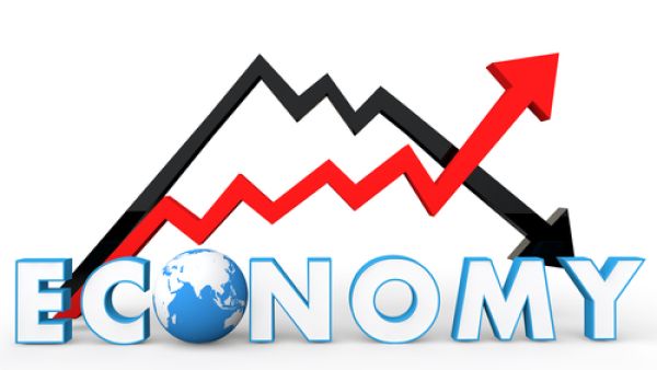 الاقتصاد العالمي يتحكم بأسعار النفط