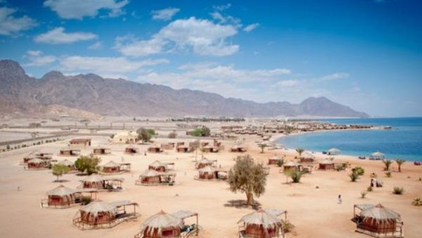 عادة ما تطرح مصر الأراضي السياحية بالدولار الأمريكي