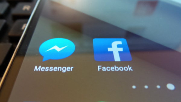 باتت شبكة التواصل الاجتماعي التي تضم ملياري مستخدم شهري تقارب التخمة وما من مجال لإضافة المزيد من الإعلانات على صفحاتها، لذا اضطرت لفتح «مسينجر» للمعلنين