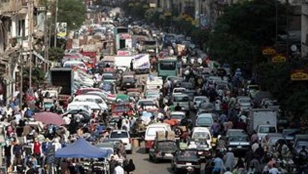 على الرغم من نفي الإخوة ساويرس ما يتردد عن سحب استثماراتهم من مصر إلا أن هناك صفقات ومؤشرات تؤكد تحول وجهة هذه الاستثمارات إلى خارج مصر