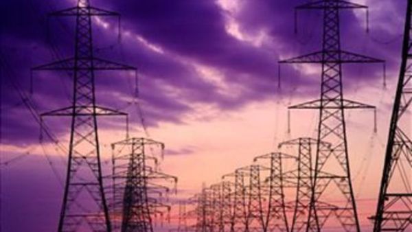 أكد المهندس أحمد إمام أن قطاع الكهرباء انتهى من إعداد خطط طويلة الأمد لتوفير احتياجات المواطنين وقطاعات التنمية المختلفة من الكهرباء