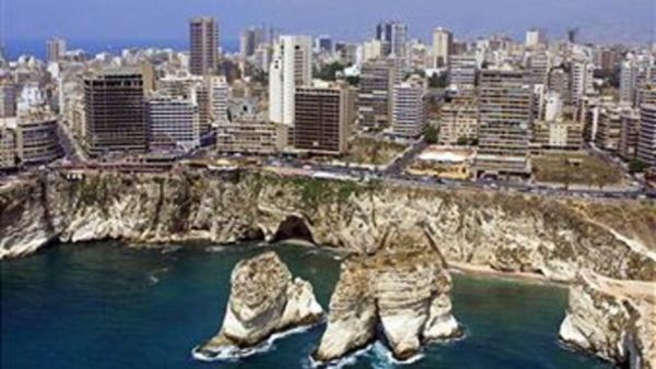 The number of Jordanians and Iranians coming to Lebanon via Syria was reaching approximately 300,000 annually but this number declined by 70 percent in 2011 compared to 2010