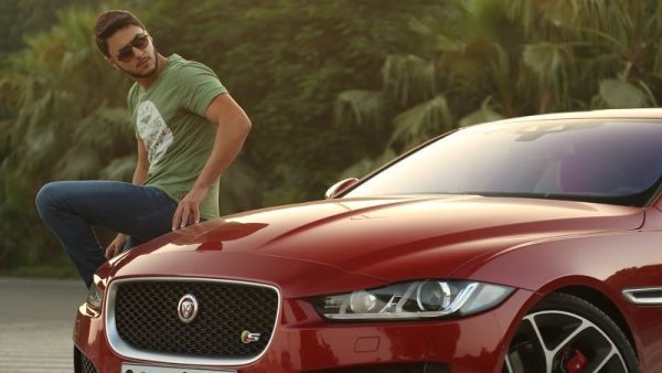 سعر جاكوار XE 2016 يبدأ من 161 ألف ريال سعودي (43 ألف دولار أمريكي)