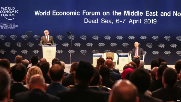 العاهل الأردني يدعو  إلى الشراكة الواسعة في افتتاح المنتدى الاقتصادي العالمي