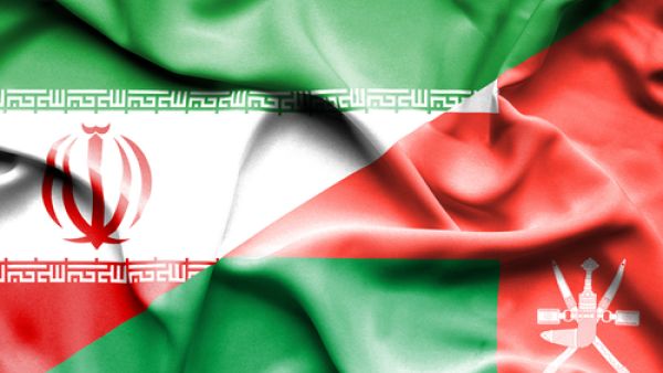 تعاون اقتصادي بين عُمان وإيران