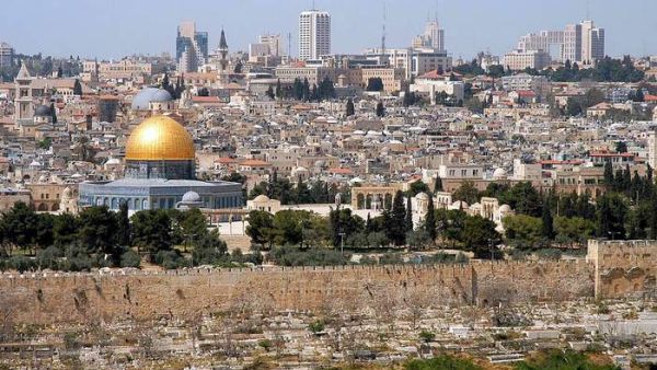  In the year ending September 30 2014, "Global Property Guide" reports that average home prices in Israel rose 6.43%, the eighth largest rate of home price rises of any country surveyed (Thomas Coex / AFP).