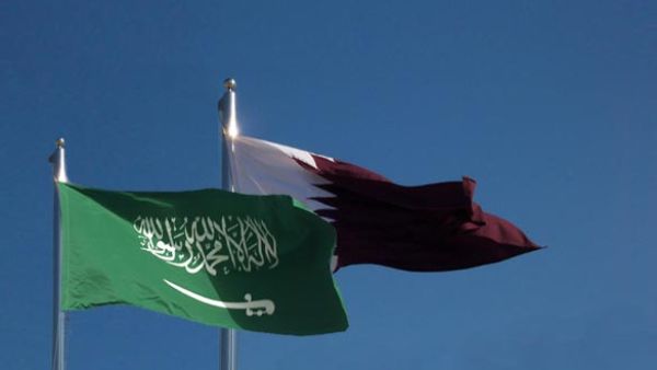 السوق الخليجية يوجد فيها الكثير من الاستثمارات، وبات لدى القطريين فوائض مالية في السوقين السعودية والإماراتية، خاصة القطاعين السياحي والصناعي