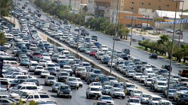 تمثّل فترة ما قبل الغروب وقتاً إشكالياً للقيادة، وذلك لميل السائقين إلى الإسراع للحاق بوقت الإفطار