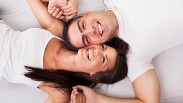 في الصباح واحدة من أفضل الأوقات التي يمكنك ممارسة العلاقة الحميمة فيها مع زوجك