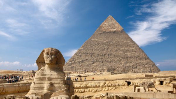 بلغت أعداد السياح الوافدين إلى مصر 4.3 مليون سائح في أول سبعة أشهر بنمو نحو 54 في المائة على أساس سنوي