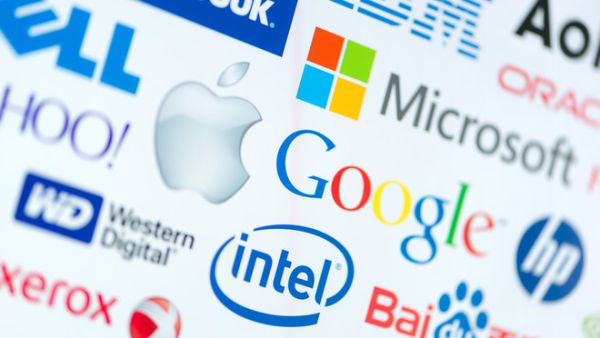 قيمة تجارة الامارات المتعلقة بأجهزة هواتف الشبكات الخليوية وغيرها من الشبكات اللاسلكية خلال السنوات الست الماضية والربع الأول من العام الجاري، بلغت 805 مليارات درهم