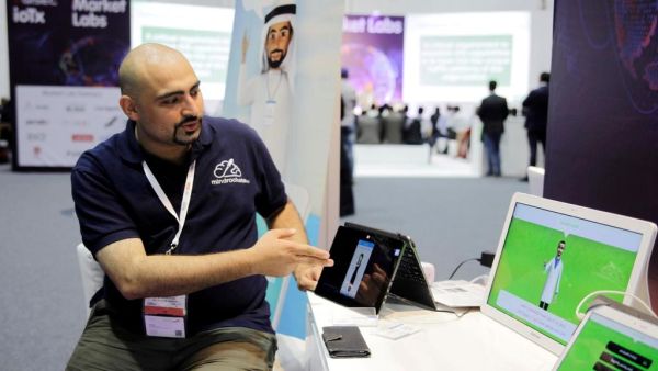 الإمارات تطلق تطبيق جديد يترجم محتوى الإنترنت إلى لغة الإشارة