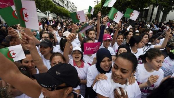  اجتازت نبيلة نجار المقيمة في مدينة قسنطينة الكبيرة في شرق الجزائر، مسافة اكثر من اربعمئة كيلومتر 