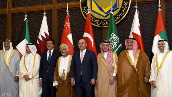  استغلال الدول التي تعاني من أوضاع صعبة لتحقيق أهداف سياسية