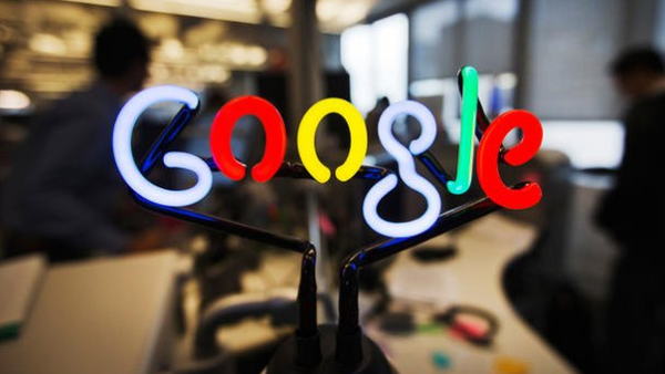 Google’s head of ideas has said that in order to combat Daesh, the group should be pushed into the dark web. (Twitter)