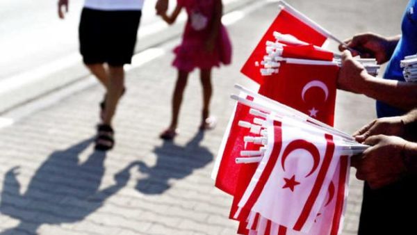 "شريط فيديو لتنظيم الدولة الإسلامية" يهدد أردوغان ويصفه بـ "الخائن"
"شريط فيديو لتنظيم الدولة الإسلامية" يهدد أردوغان ويصفه بـ "الخائن"
