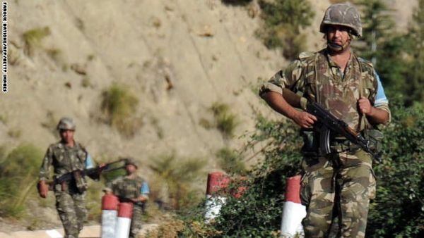 مقتل 11 عسكريا جزائريا في كمين نصبه متشددون