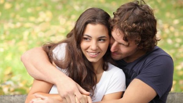 اليوم العالمي للعناق