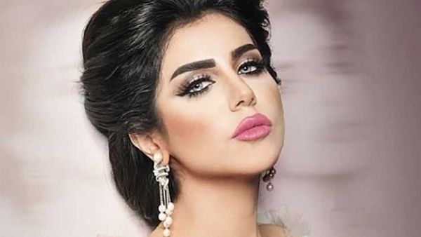 حليمة بولند