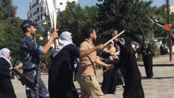 اعتقلت سلطات حماس ناشطا انتقد حماس بسبب "عدم حمايتها شخصا يعاني من إعاقة"