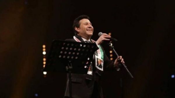 هاني شاكر يغني لفلسطين