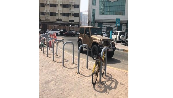 أكدت البلدية أن هذا المشروع يندرج ضمن جهود دائرة التخطيط العمراني والبلديات الهادفة إلى حماية المظهر العام من كافة أنواع المشوهات. أكدت البلدية أن هذا المشروع يندرج ضمن جهود دائرة التخطيط العمراني والبلديات الهادفة إلى حماية المظهر العام من كافة أنواع المشوهات.