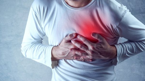 The study found that people who work 55 or more hours a week are 40 percent more likely to develop heart problems. (Shutterstock)