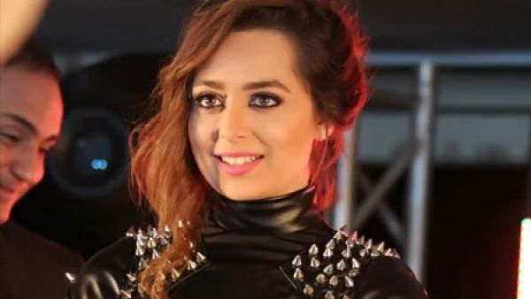 هبة مجدي